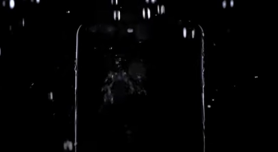 New iPhone 7 Ad Promotes Device's Dual Cameras, Stereo Sound, & Water Resistance