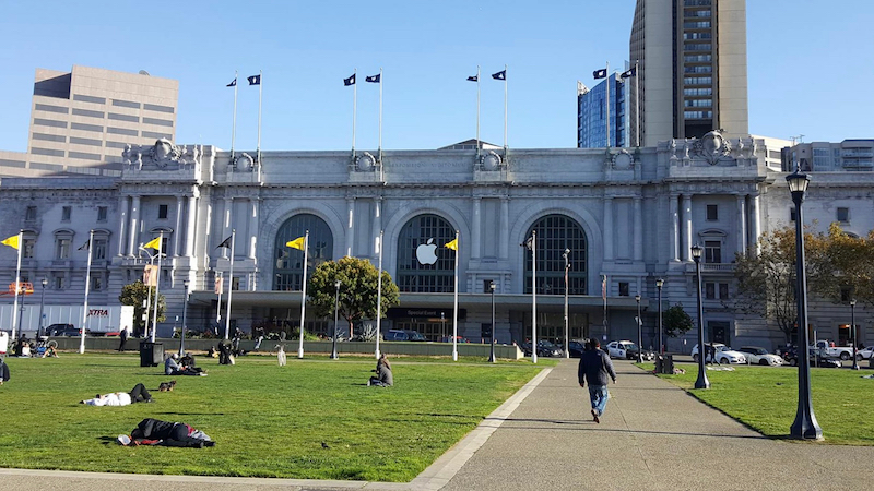 Apple Gets the Bill Graham Civic Auditorium Ready for its September 7th Media Event
