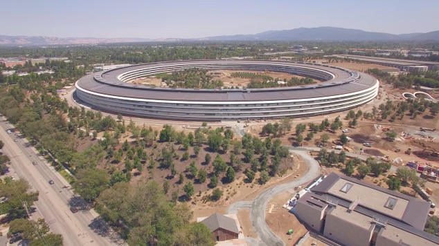 Latest 4K Drone Footage Shows Apple Park's Visitor Center, Historic Barn, More