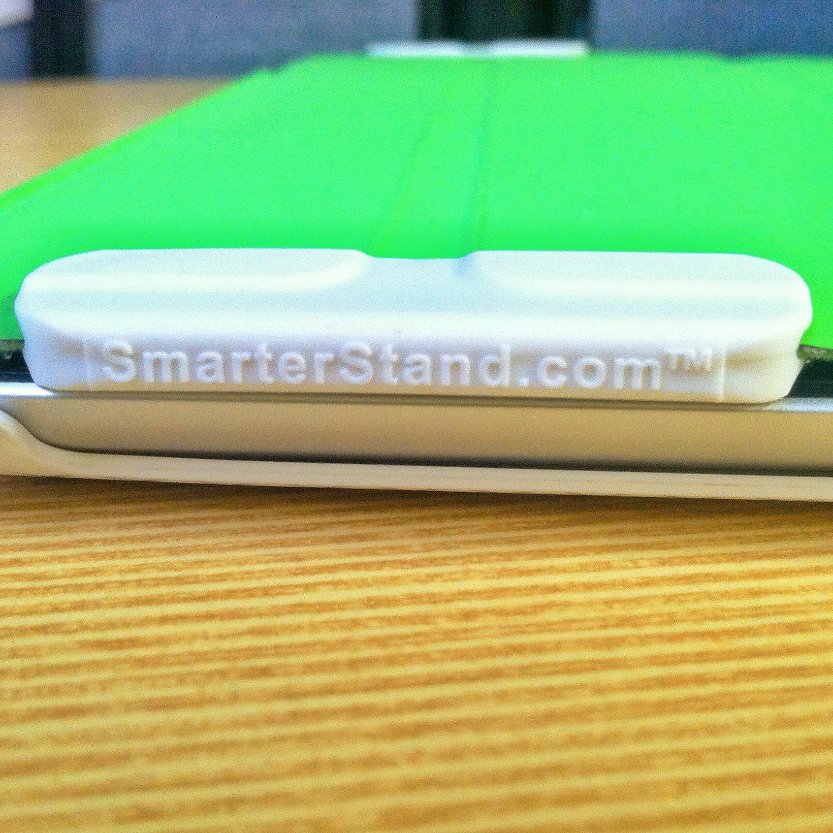 Review: Smarter Stand for iPad – Making the Smart Cover… Smarter