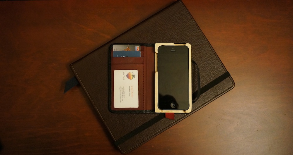 Review: Pad & Quill Little Pocket Book for iPhone 5