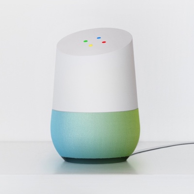 Google Unveils Its Answer to Amazon Echo – The Google Home Smartspeaker