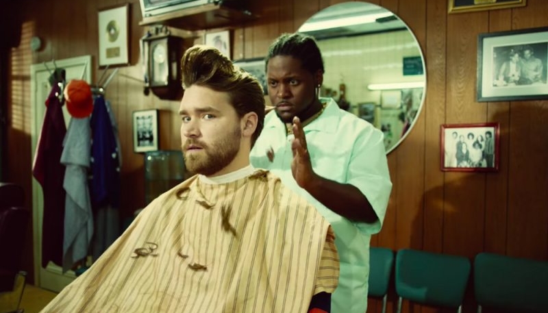 Apple’s Humorous ‘Barbers’ iPhone 7 Plus Commercial Wins Prestigious Award