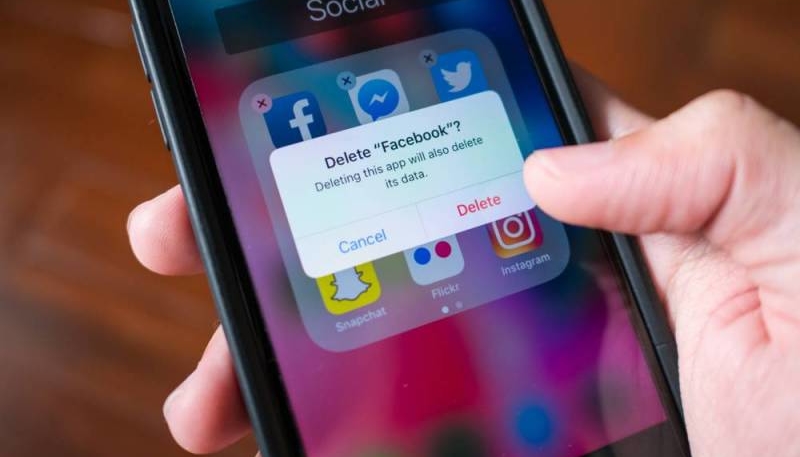 Facebook, Instagram Launch Tools to Curb Your Social Media Addiction