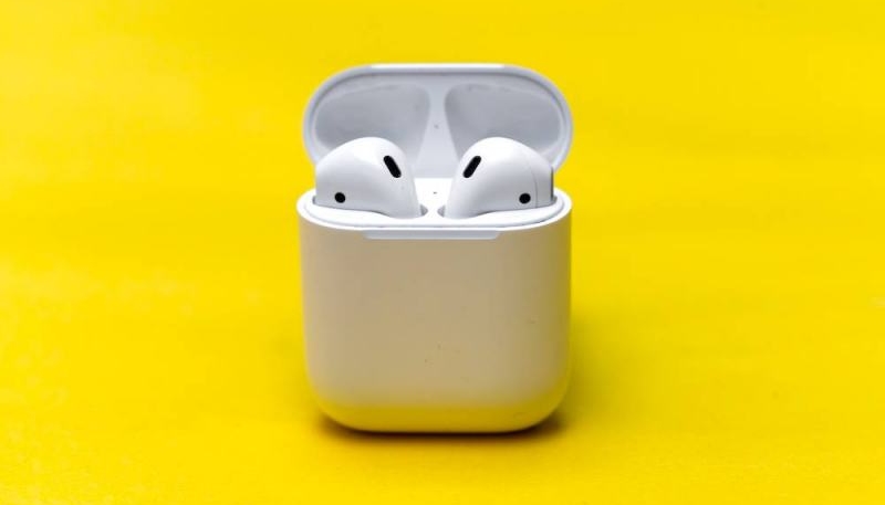 Kuo: Two New AirPods Models on the Way in 2019 and 2020