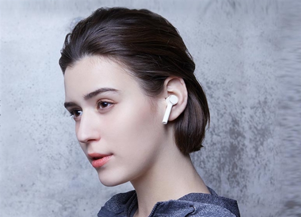 Xiaomi's New AirDots Pro Wireless Headphones 'Borrow' Heavily from Apple's AirPods