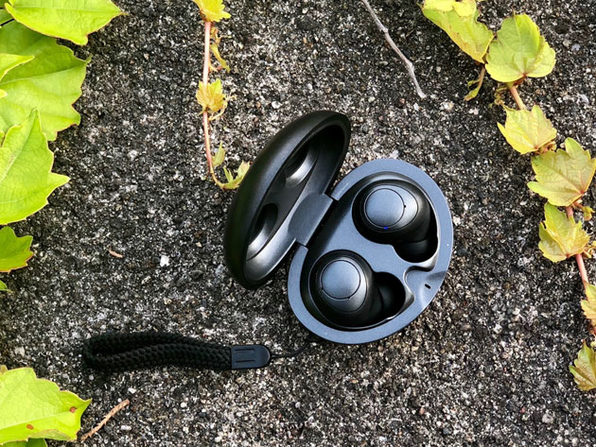 MacTrast Deals: Brio True Wireless Earbuds – A Sweatproof Design & 50 Hours of On-the-Go Listening