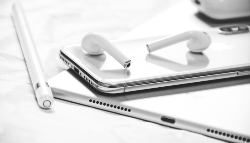 Apple Suppliers Said to be Readying for ‘Mass Production’ of Next-Gen iPad and AirPods
