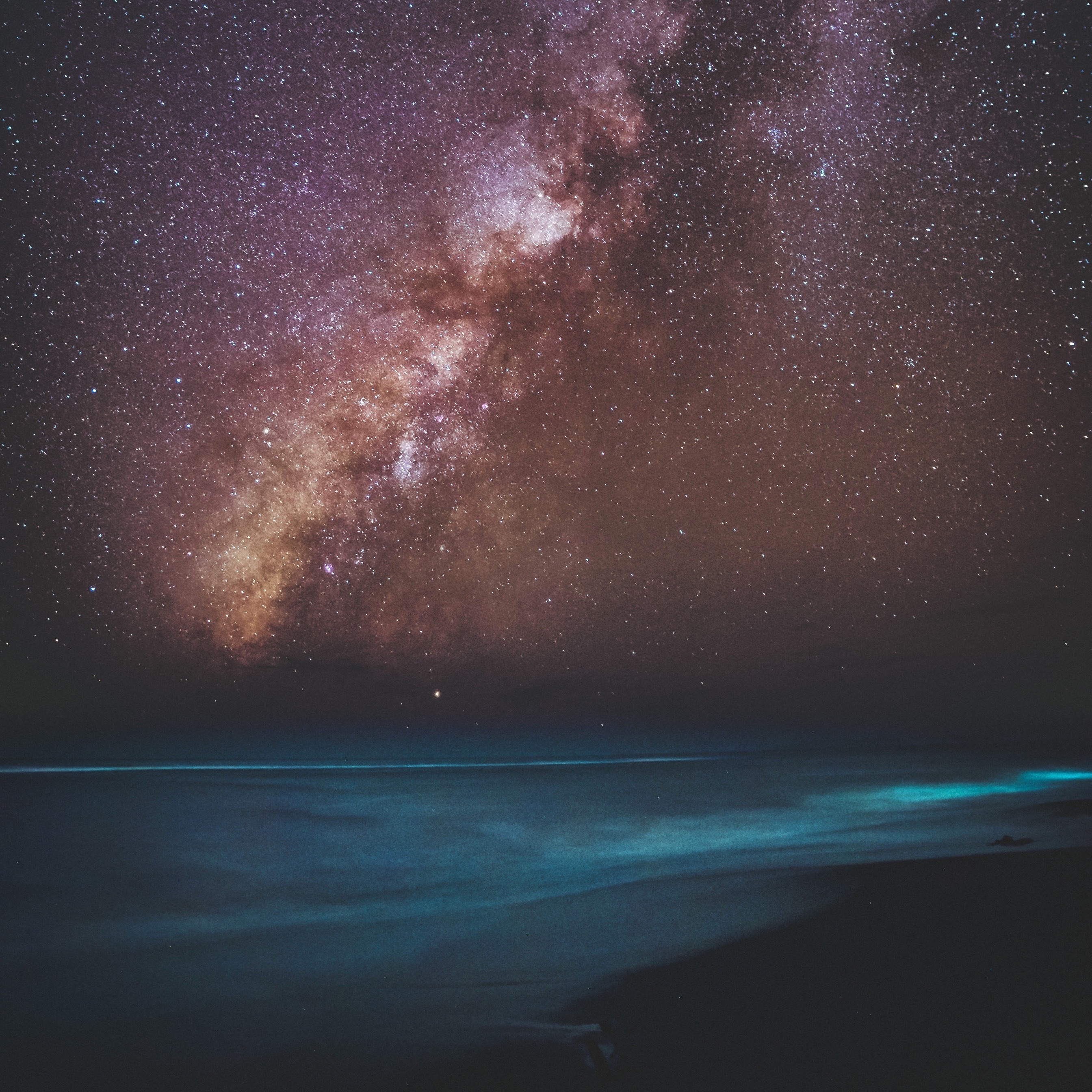 Wallpaper Weekends: Starry Night Wallpapers for iPhone