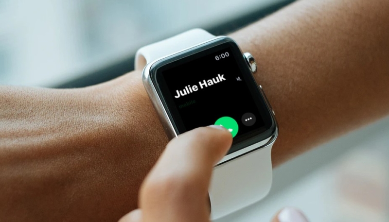 How To Enable the ‘Cover to Mute’ Feature on Your Apple Watch