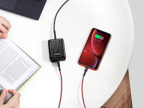 MacTrast Deals: SuperMini 10,000mAh Charger + SuperCord USB-C to Lightning Cable