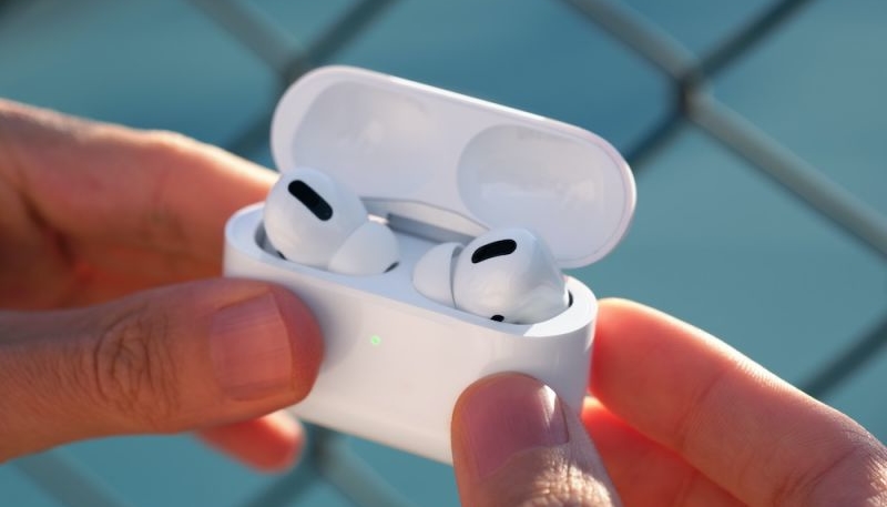 Report: Apple to Debut New AirPods Pro in Second Half of 2021