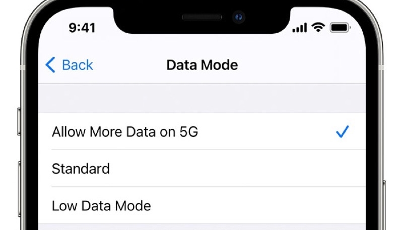 iPhone 12 Lineup to Offer Option to Download iOS Software Updates Over 5G