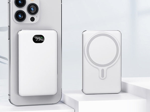 MacTrast Deals: Speedy Mag Wireless Charger for iPhone