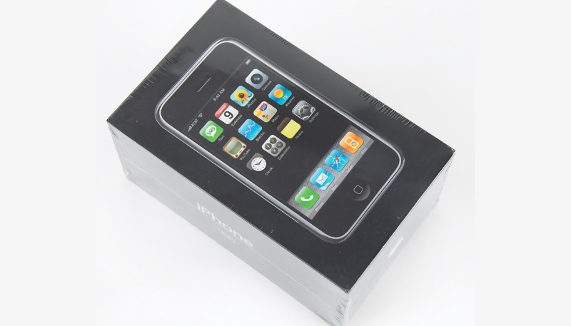 Factory-Sealed OG iPhone Sells at Auction for $55,000
