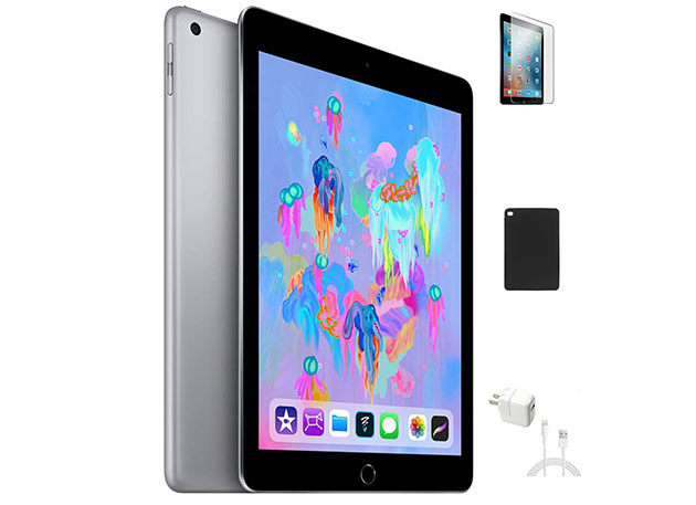Mactrast Deals: Apple iPad 6th Gen 9.7” 32GB (Refurbished: Wi-Fi Only) + Accessories Bundle