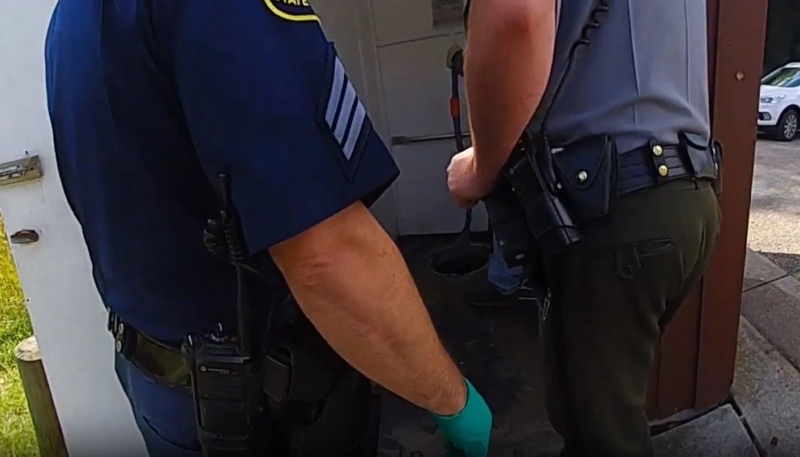 Think You’ve Had a Crappy Day? So Has This Apple Watch Owner!