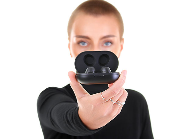 Mactrast Deals: Mymanu CLIK S: Award-Winning Translation Earbuds