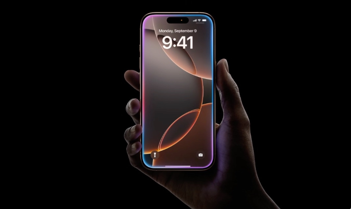 Apple-iPhone-16-Pro-Siri-