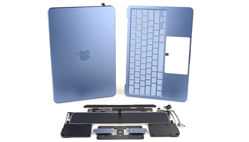 iFixit Tears Down Reveals the ‘Most Repairable MacBook in 14 Years’