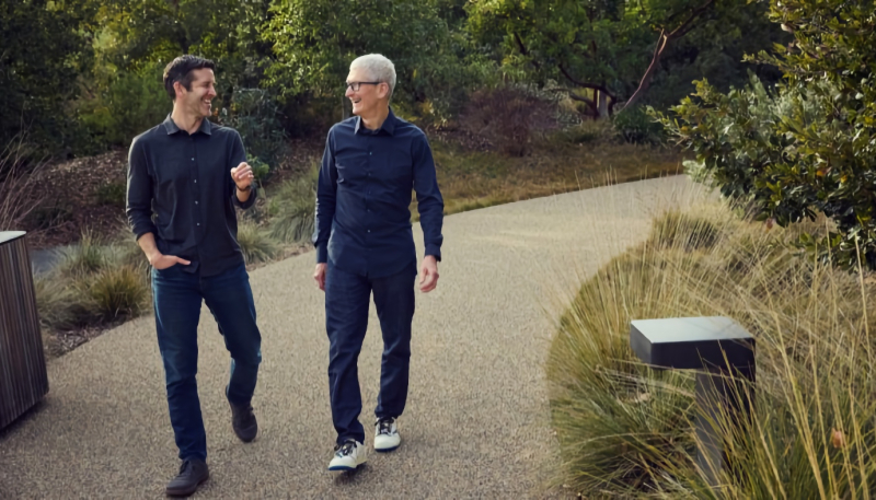 Apple CEO Tim Cook Stepping Down, John Ternus to Take His Place