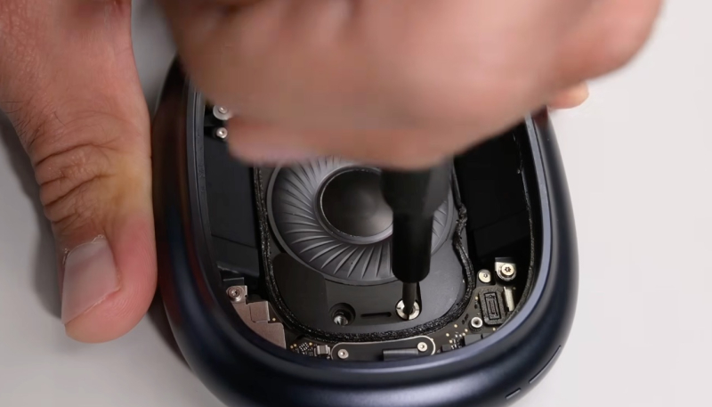 AirPods Max 2 Teardown Reveals They’re ‘Basically the Same’ as Previous Version