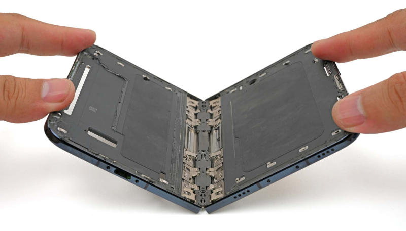 Touchscreen MacBook Pro’s New Hinge Linked to iPhone Duo 2 Hinge Improvements, Claims Leaker